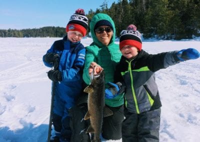 Family ice fishing in Ontario