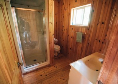 Brigadoon Outpost Cabin Bathroom