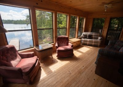 Bay Cabin screen-and-porch with lake view